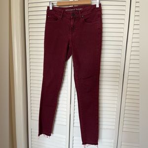 NEVER WORN Burgendy Jeans.